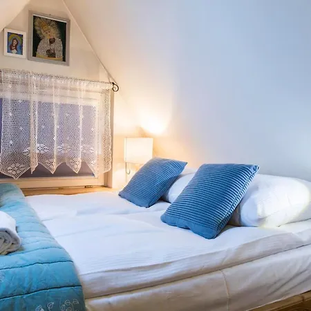 Zakohome- Piec Gruszek זקופאנה