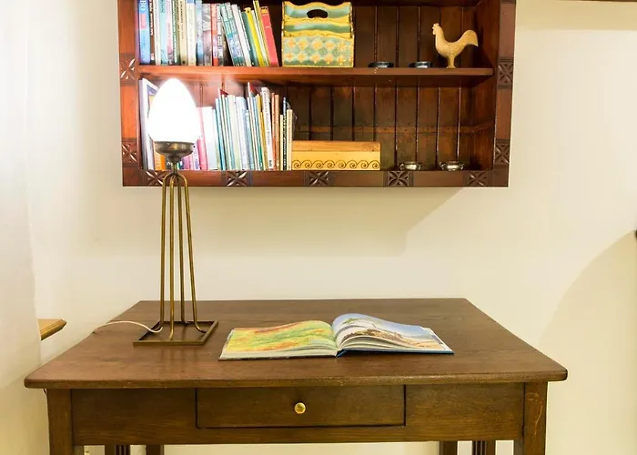 Zakohome- Piec Gruszek דירה