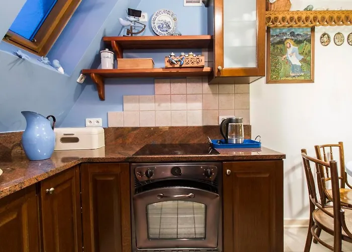 Zakohome- Piec Gruszek דירה *