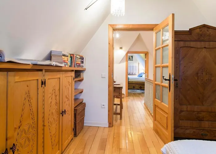 Zakohome- Piec Gruszek 자코파네